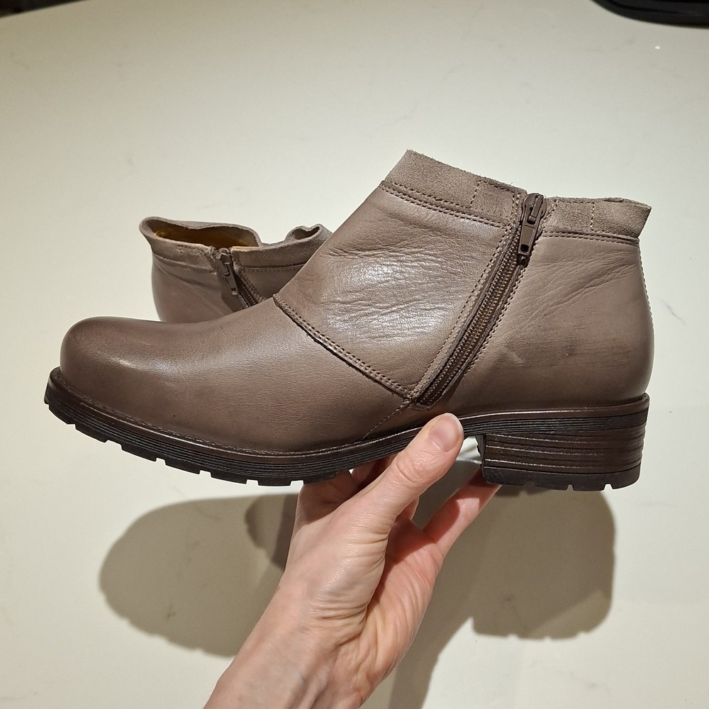 NWOT Jafa Gray Leather Moto/Desert/Steampunk Ankle Boots (EU 42/US 11) - Picture 3 of 9
